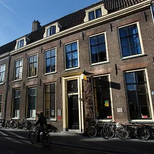 Strowis Hostel Utrecht